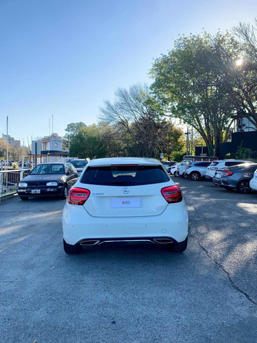 Imagen 5 de 14 de Mercedes-benz Clase A 1.6 A 200 At Urban 156cv Thermotronic