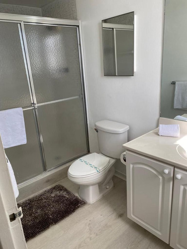 Departamento En Edificio Tides , Miami Beach , Florida