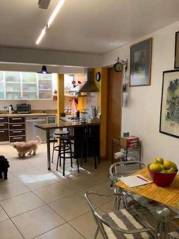 Solida Casa En Condominio A Pasos Colegio Andree