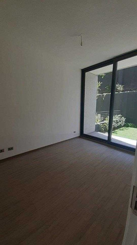 Imagen 4 de 7 de Departamento Con Jardín, Cerca Metro Monseñor Eyzaguirre