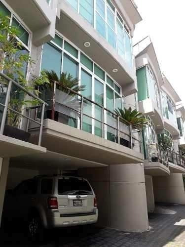 Casa Con Roof Terrace Y Sala De Juegos Con Hermosa Vista