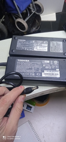 Cargador Original Toshiba 19v 6,32a