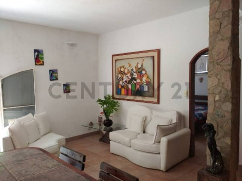 Vende/o Alquila ,casa 3 Niveles 396 M2 Urb El Amarillo San Antonio De Los Altos