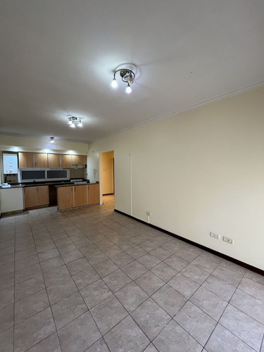 Departamento En Alquiler En Flores