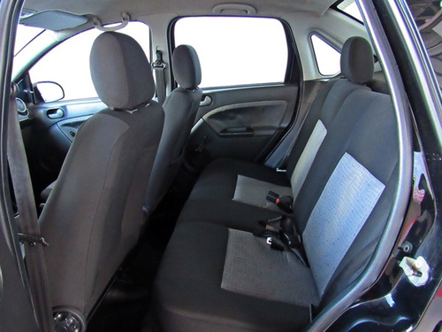 Ford Fiesta 1.6 ROCAM SEDAN 8V FLEX 4P MANUAL