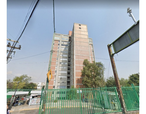 Depto En Remate En Integración Latinoamericana, F-662