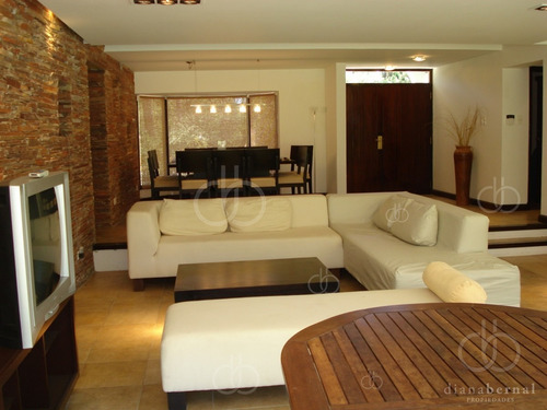 Imagen 13 de 21 de Casa De Gran Predio A 500mts Del Mar, San Rafael, Punta Del Este