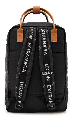 Imagen 5 de 9 de Mochila Atlantyc Mickey Optic Negro