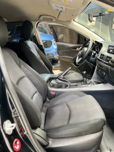Mazda 3 2.0 Prime