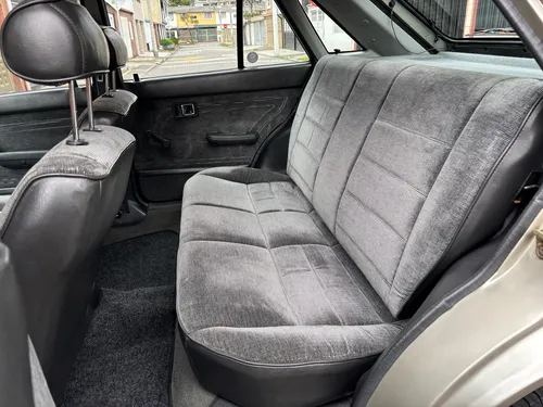 Mazda 323 1.3 Hs