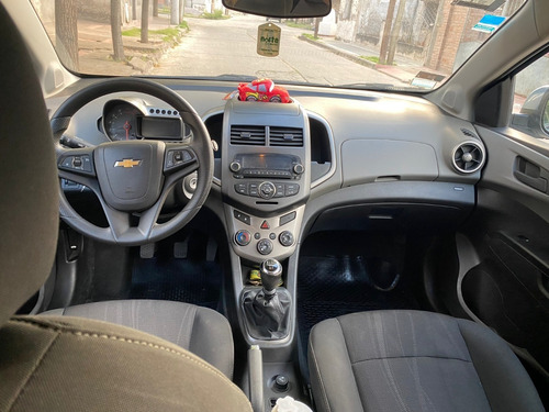 Imagen 4 de 15 de Chevrolet Sonic 2013 1.6 Lt