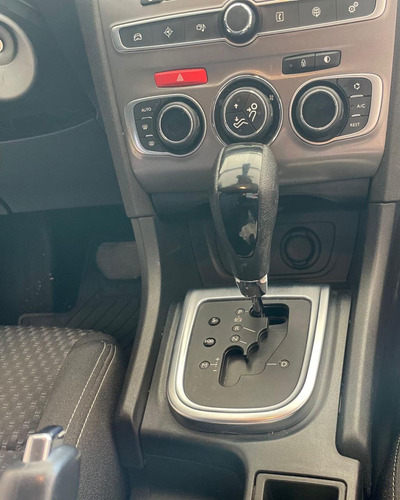 Citroën C4 Lounge 1.6 Thp 165 At6 Feel
