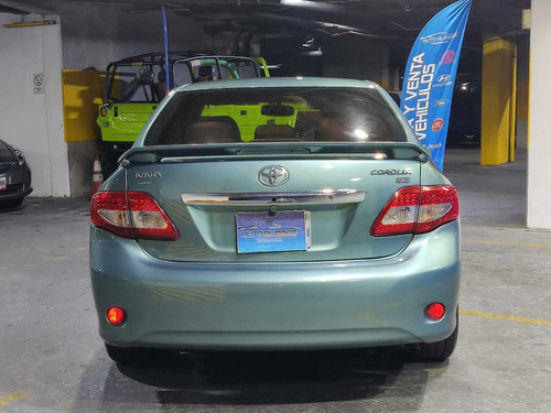 Imagen 4 de 9 de Toyota Corolla Gli Aut Año 2009