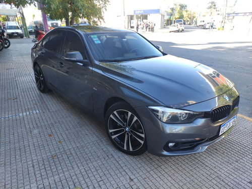 BMW Serie 3 3.0 330i Sedan Sport Line 252cv