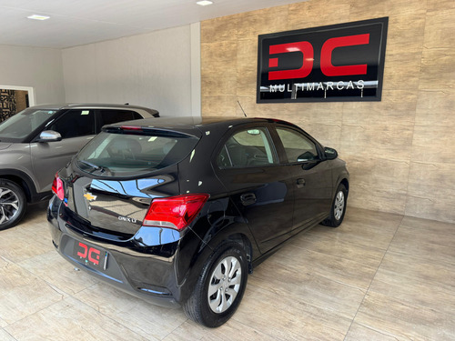 Chevrolet Onix ONIX HATCH LT 1.0 8V FlexPower 5p Mec.