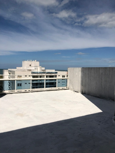 Imagem 27 de 29 de Cobertura De 3 Quartos, Com Vista Para O Mar De Costazul - 920 - 69885540