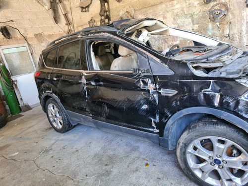 Imagen 5 de 8 de Ford Escape 2014 2.5l Atm Edge 2010 ( X Partes )