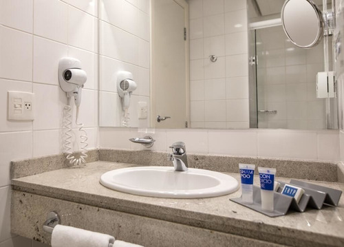 Flat Para Investimento Na Ch Sto. Antonio, Localização Privilegiada - Sf31675