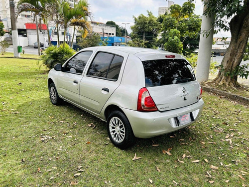 Renault Clio 1.0 EXPRESSION 16V FLEX 4P MANUAL