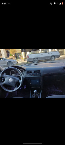 Volkswagen Bora 1.8 T Highline