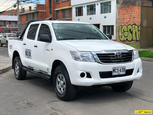 Toyota Hilux 4x4 2500cc Tdi Mt Aa Ab Abs Dh