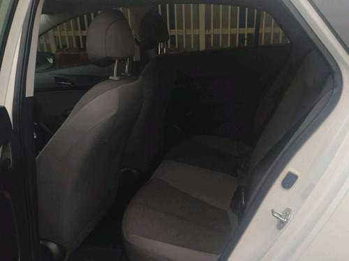 Imagem 9 de 12 de Hyundai Hb20s Unique 1.0 12v Flex