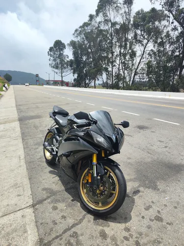 Yamaha R6r 2009