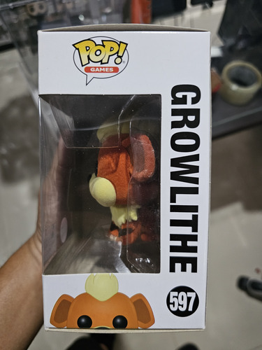 Funko Pokemon Growlithe Flocked (Usado)