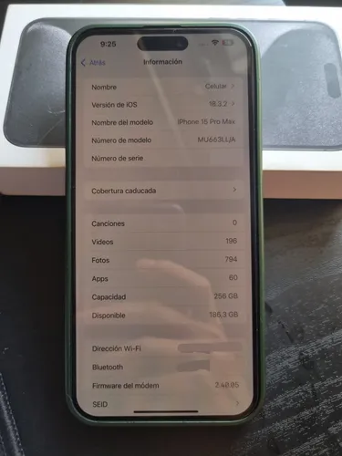 Apple iPhone 15 Pro Max (256 Gb) - Titanio Negro (Usado)