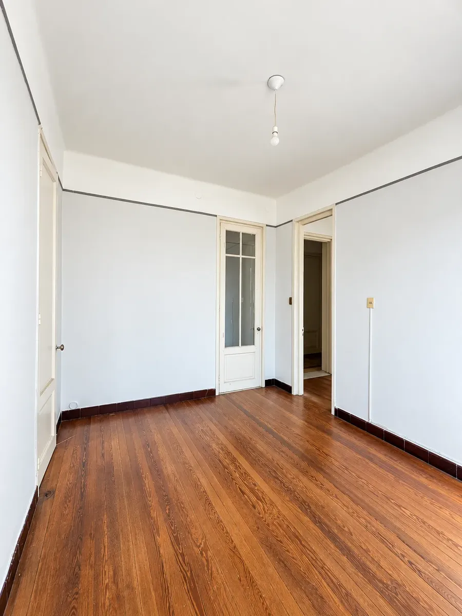 Amplio Y Luminoso Apartamento De 2 Dormitorios En Ciudad Vieja · Foto 5