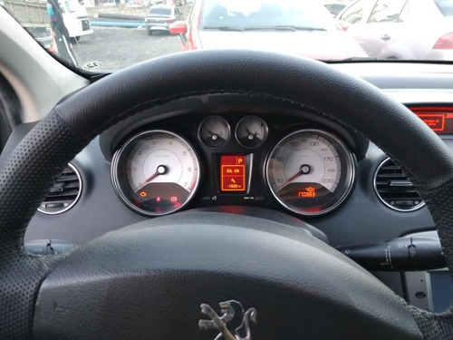 Imagem 10 de 14 de Peugeot 408 2011 2.0 Allure Flex Aut. 4p