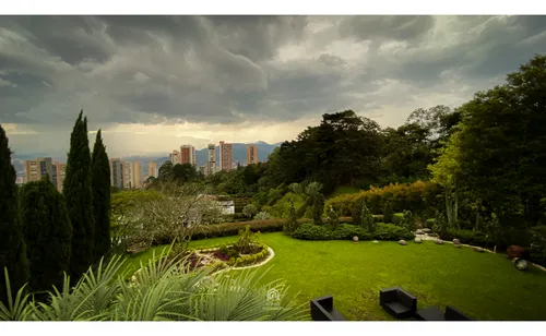 Casa En El Poblado Los Balsos