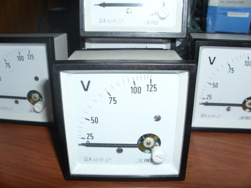 Reloj Voltimetro 110 Voltios 96mm 120 125 110v 115v 117 120v