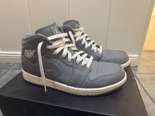Nike Jordan 1 Hi Retro Adidas Vans New Balance Puma Asics (Usado)