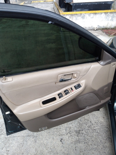 Imagen 10 de 15 de Honda Accord 4dr Ex