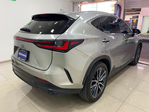 Lexus NX 2.5 Nx 350H Awd Luxury