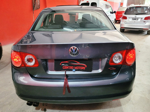 Imagen 3 de 18 de Volkswagen Vento 2.5 Advance Full Full Excelente Unidad!!!