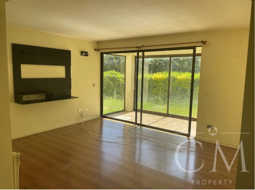 Departamento En Condominio Teja Sur 