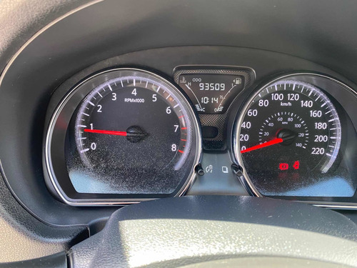 Imagen 13 de 13 de Nissan Versa 2018 1.6 Advance Mt