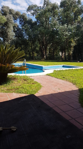 Imagen 10 de 12 de Oportunidad! Casa Quinta Ideal Para Eventos En Berazategui