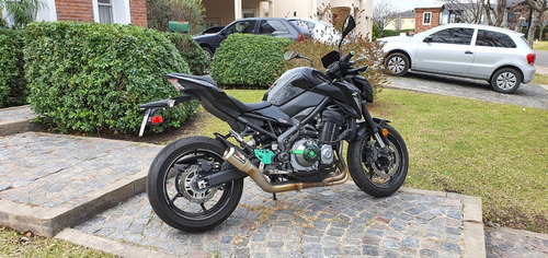Kawasaki Z900 2017, Con Accesorios Originales.