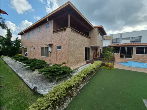 Vendo Moderna Casa Campestre En Llanogrande