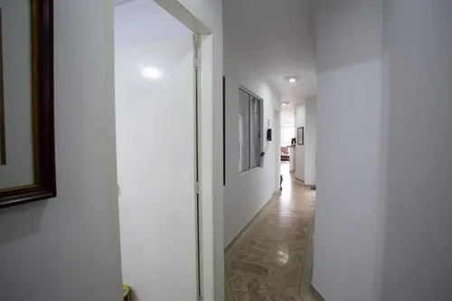 Apartamento En Venta En Laureles. Cod V13185