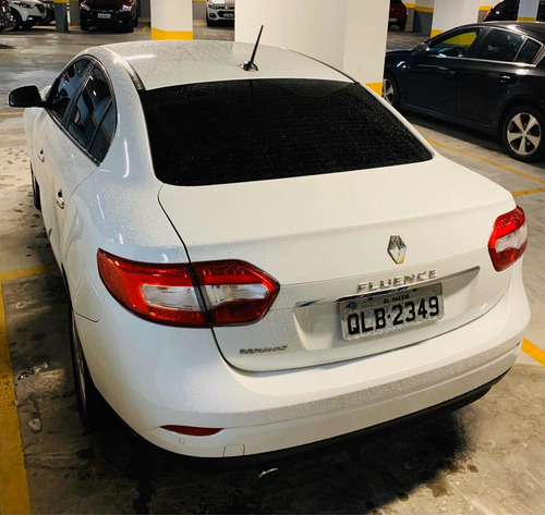 Renault Fluence 2.0 Dynamique Plus X-tronic Hi-flex 4p 2016