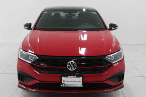 Imagen 8 de 15 de Volkswagen Jetta 2019 4 Cilindros