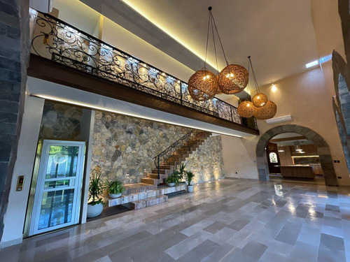 Casa En Venta Merida, Temozon Norte En Privada, Mod. Aurora, Entrega Inmediata.