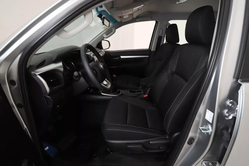Toyota Hilux Pick-Up 2.8 Cd Sr 204Cv 4X4