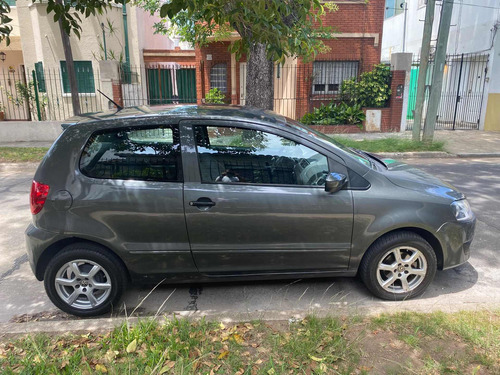 Imagen 7 de 18 de Volkswagen Fox 2013 1.6 Comfortline 3 P