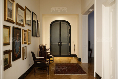 Imagen 5 de 30 de Piso En Venta En Palacio Estrugamou - Esmeralda 1300, Plaza San Martín, Capital Federal