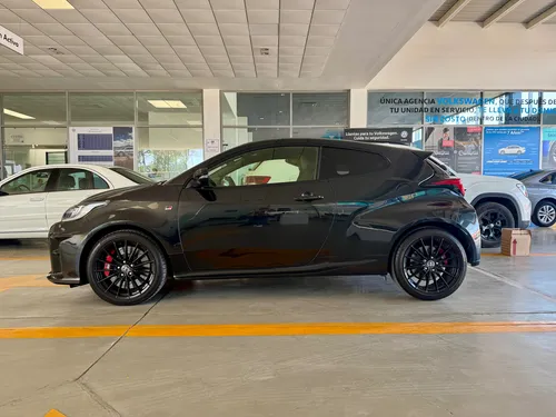 Toyota Yaris Gr 1.6 Circuit Package 4Wd Mt